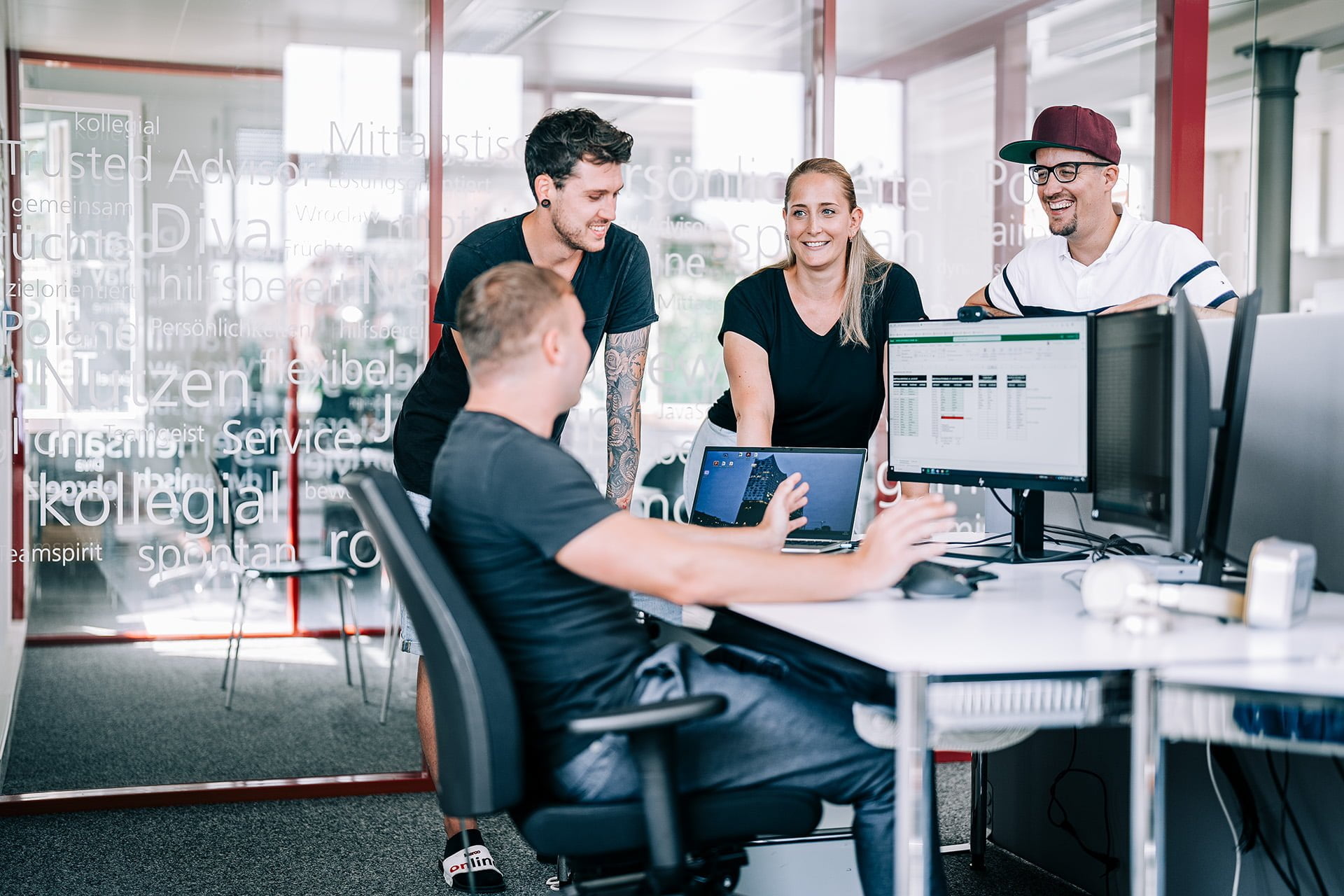 Wir entwickeln Erweiterungen und Vorlagen für Microsoft Teams.